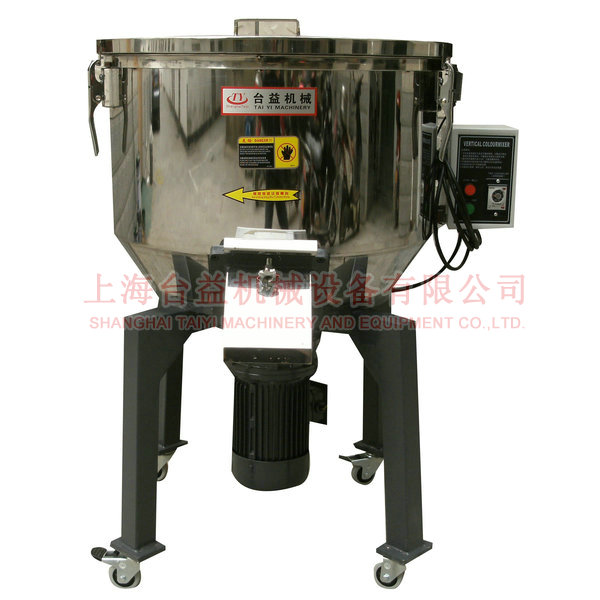 Plastic color mixer 